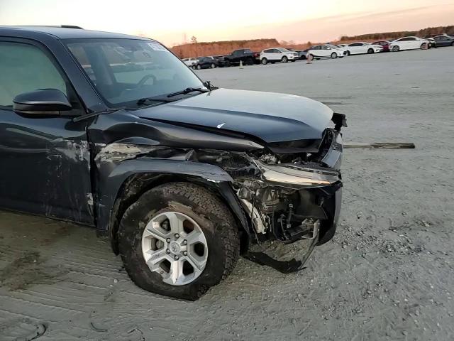 2019 Toyota 4Runner - Image 11