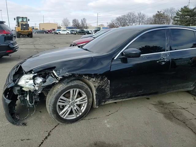 2011 Infiniti G - Image 11