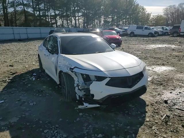 2025 Acura Integra - Image 10