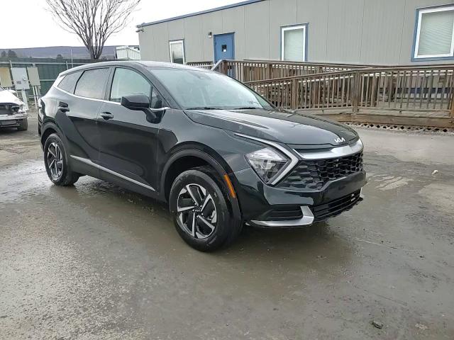 2023 Kia Sportage - Image 14