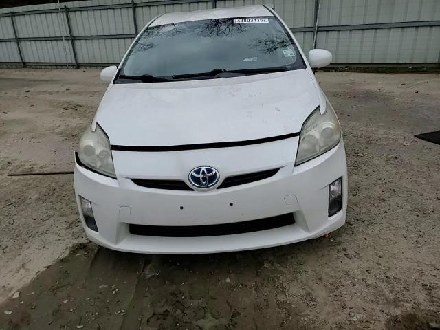 2011 Toyota Prius - Image 11