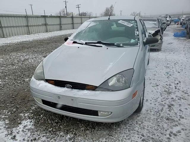 2004 Ford Focus - Image 10