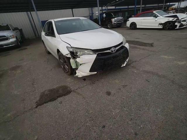 2017 Toyota Camry - Image 11