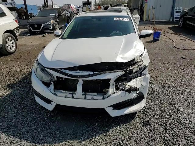 2018 Honda Civic - Image 14