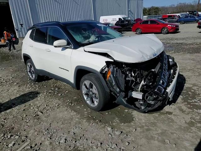 2018 Jeep Compass - Image 14