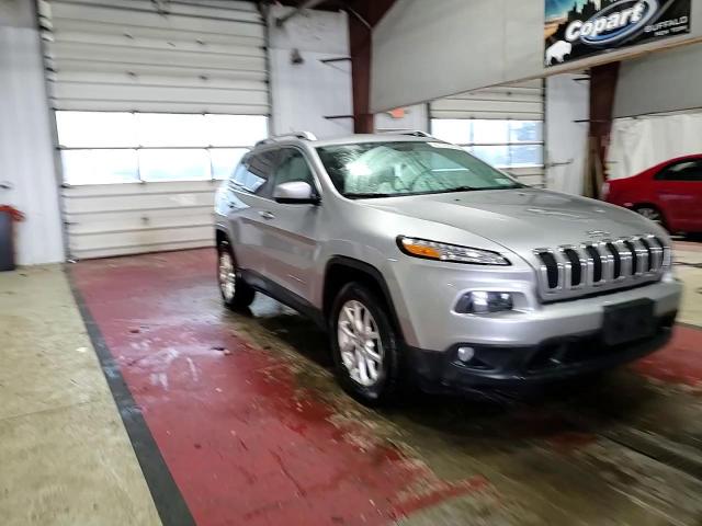 2015 Jeep Grand Cherokee - Image 14