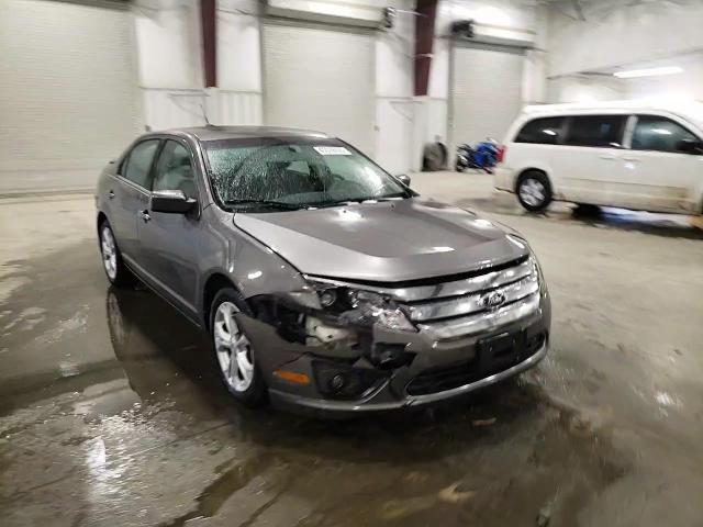 2012 Ford Fusion - Image 10