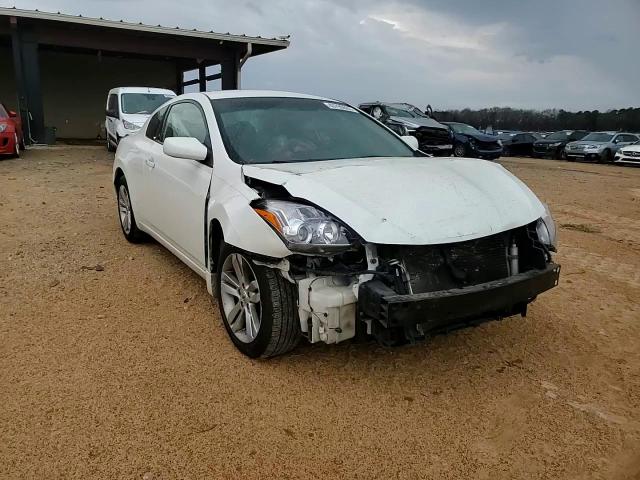 2012 Nissan Altima - Image 11
