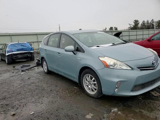 2014 Toyota Prius - Image 10