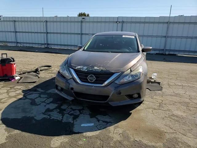 2016 Nissan Altima - Image 10