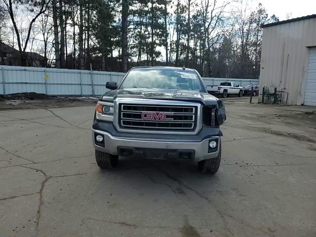 2015 GMC Sierra - Image 11