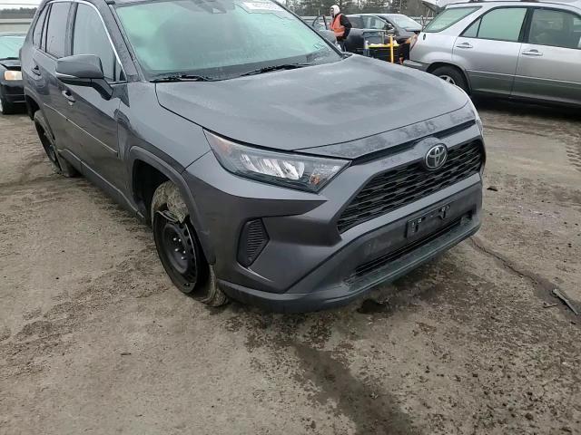 2021 Toyota RAV 4 - Image 12