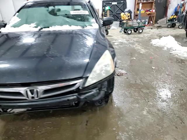 2006 Honda Accord - Image 10