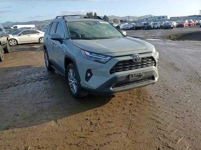 2022 Toyota RAV 4 - Image 12