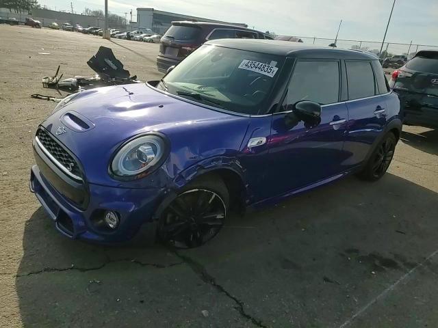 2019 MINI Cooper - Image 10