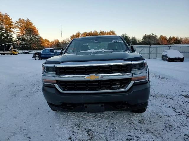 2018 Chevrolet Silverado - Image 11