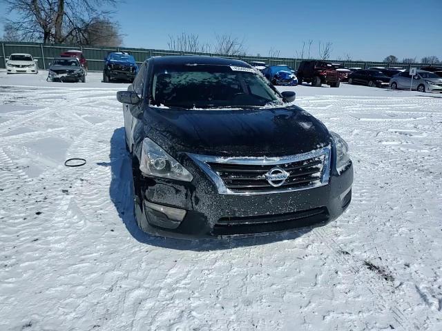 2013 Nissan Altima - Image 10