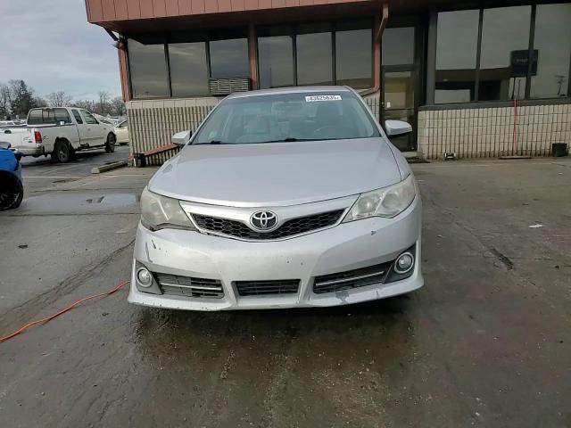 2013 Toyota Camry - Image 11