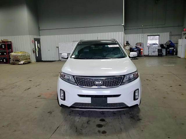 2015 Kia Sorento - Image 11