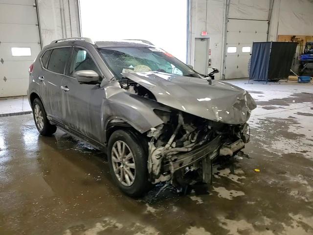 2018 Nissan Rogue - Image 11
