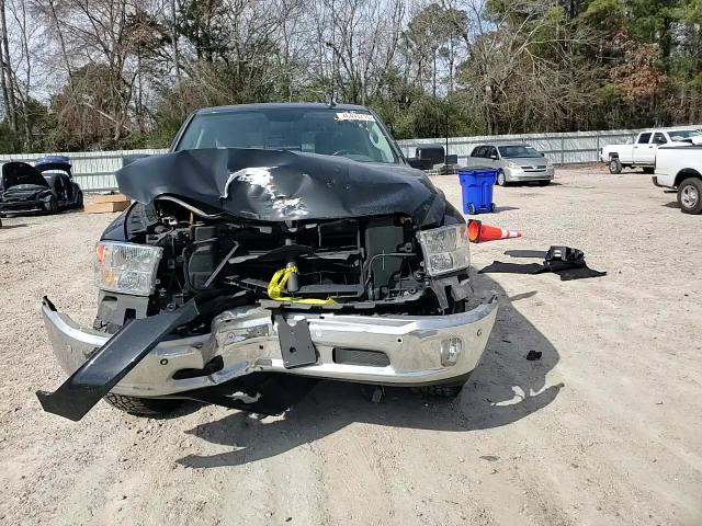 2016 RAM 1500 - Image 11