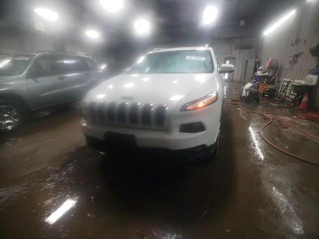 2015 Jeep Grand Cherokee - Image 13