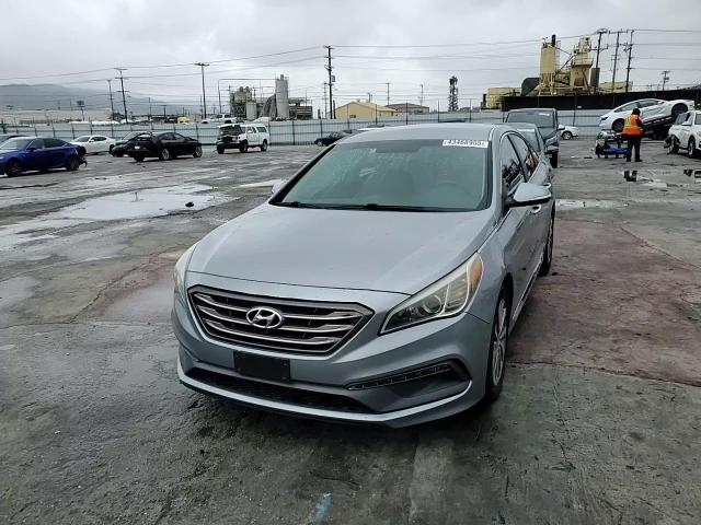 2015 Hyundai Sonata - Image 10