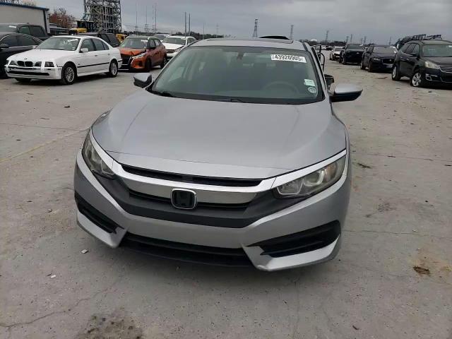 2016 Honda Civic - Image 11