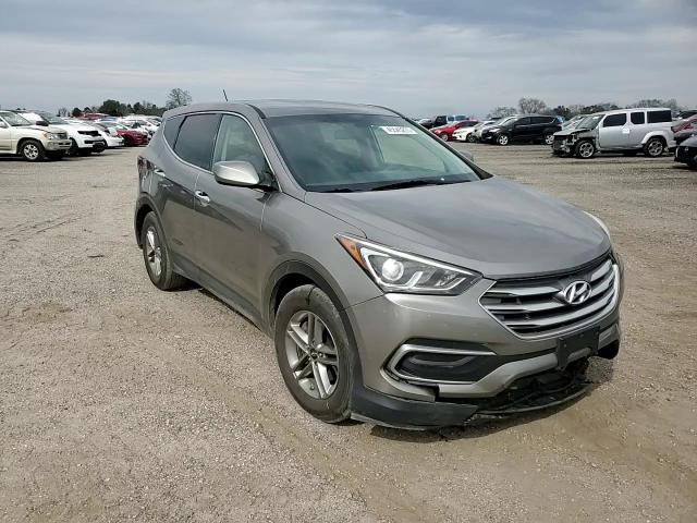 2018 Hyundai Santa Fe - Image 11