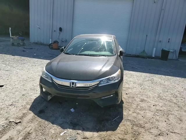 2017 Honda Accord - Image 11