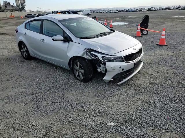 2018 Kia Forte - Image 10