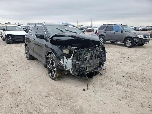 2017 Nissan Rogue - Image 12