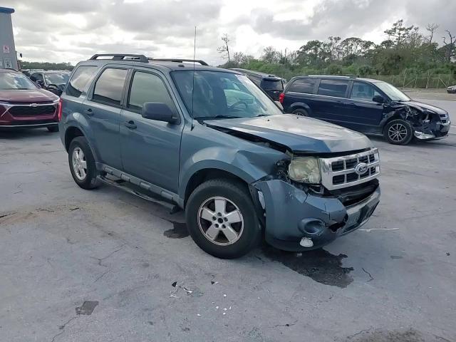 2012 Ford Escape - Image 14