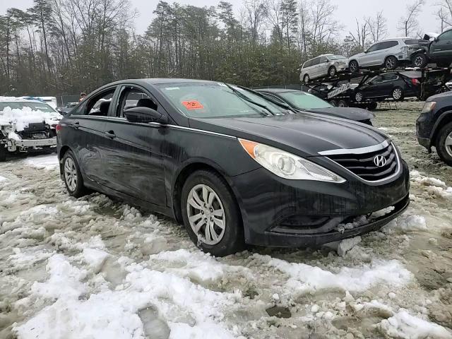2013 Hyundai Sonata - Image 10