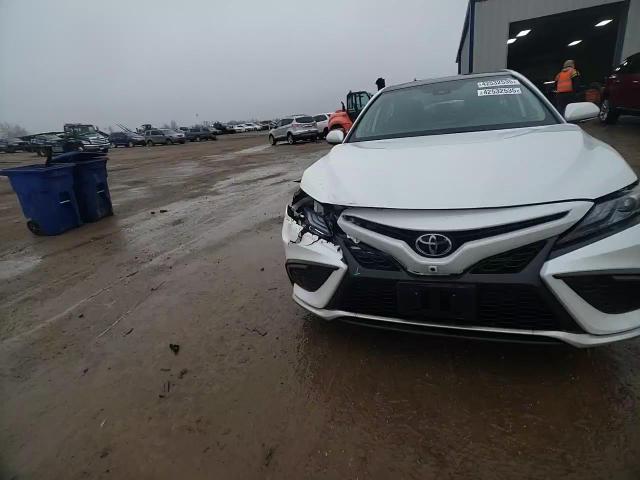 2023 Toyota Camry - Image 13