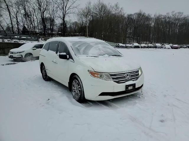 2013 Honda Odyssey - Image 14