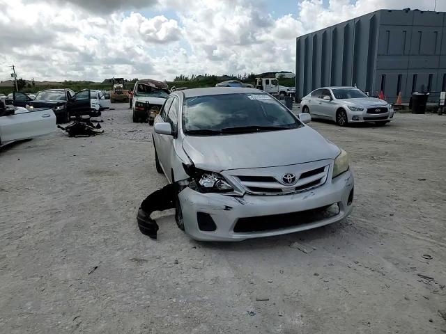 2011 Toyota Corolla - Image 11