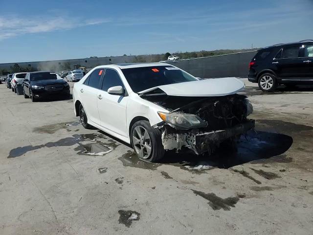 2012 Toyota Camry - Image 13