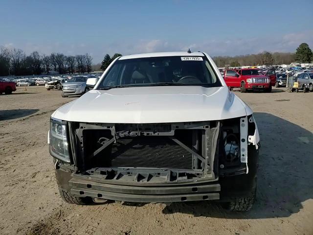 2015 Chevrolet Suburban - Image 12