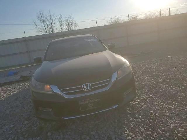 2013 Honda Accord - Image 10