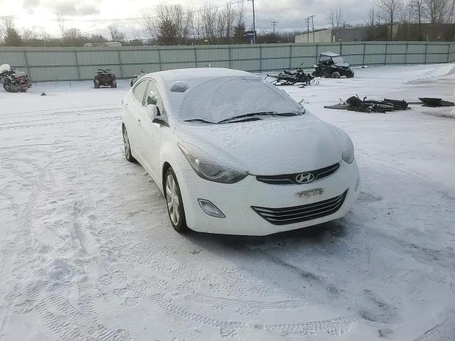 2013 Hyundai Elantra - Image 11