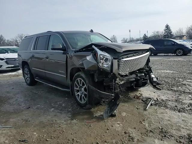 2016 GMC Yukon - Image 11
