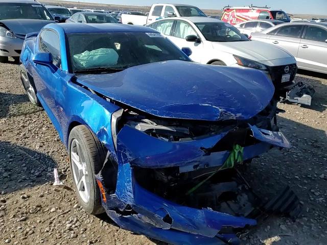 2018 Chevrolet Camaro - Image 10