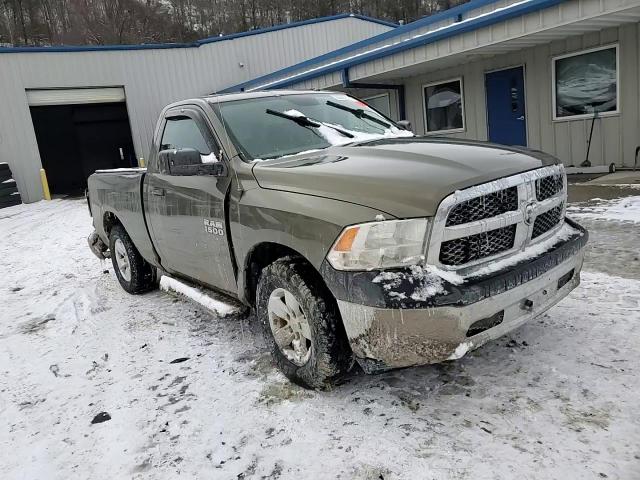 2014 RAM 1500 - Image 10