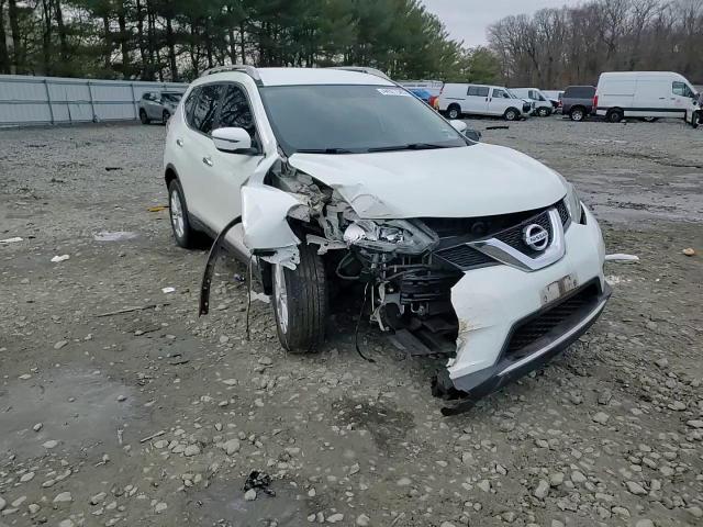 2016 Nissan Rogue - Image 11