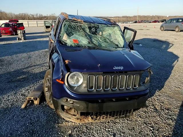 2017 Jeep Renegade - Image 11