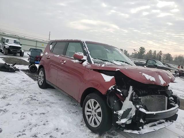 2022 Kia Soul - Image 10