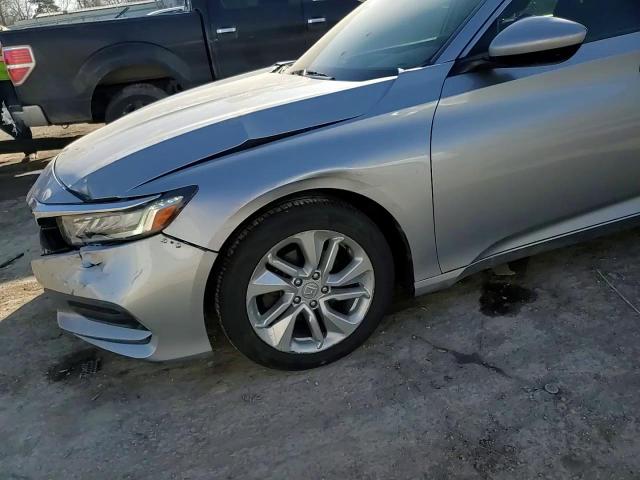 2018 Honda Accord - Image 11
