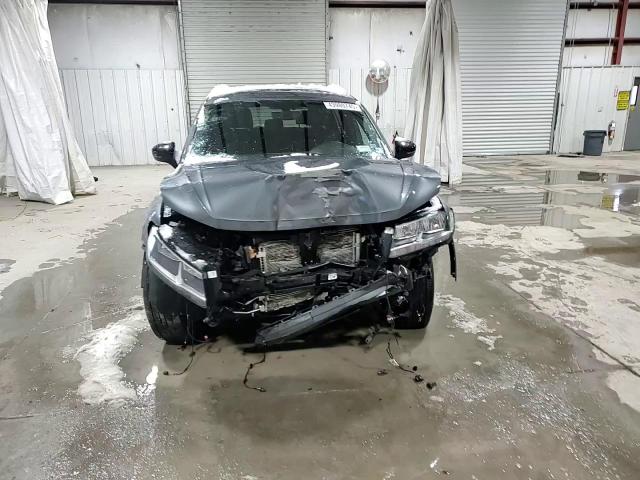 2021 Volkswagen Tiguan - Image 15