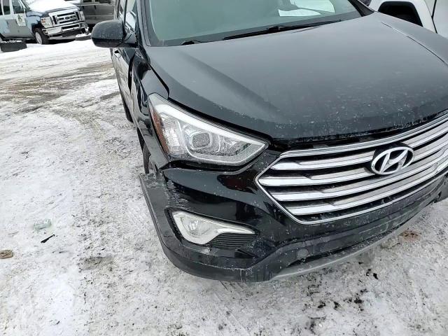 2015 Hyundai Santa Fe - Image 12